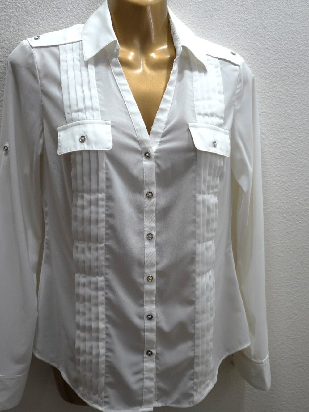 White House Black Market White Tab Sleeve Blouse size 0